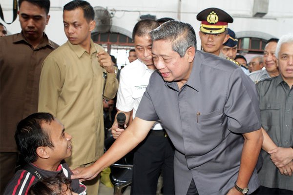 Presiden RI Dan Wakil Presiden RI Tinjau Stasiun Pasar Senen