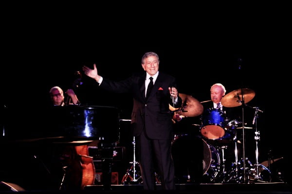 Tony Bennet Pukau Pecinta Jazz Tanah Air