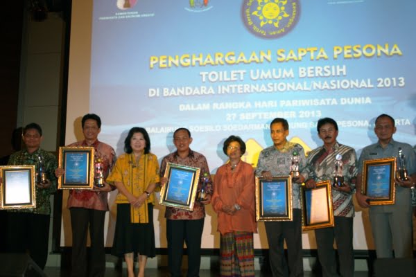 Dua Puluh Bandara Memperoleh Penghargaan Sapta Pesona