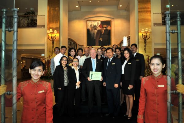 Hotel Borobudur Pemenang Indonesia Luxury Business Hotel 2013