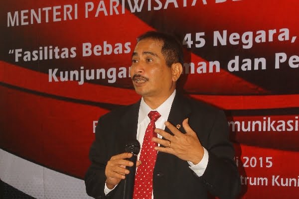 Kebijakan Bebas Visa Kunjungan Untuk Peningkatan Kunjungan Wisatawan