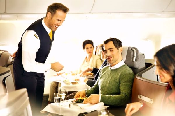 Lufthansa Luncurkan Layanan Restoran di Udara