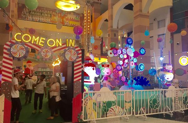 Serunya Liburan Akhir Tahun dengan Candyland Carnival di MOI