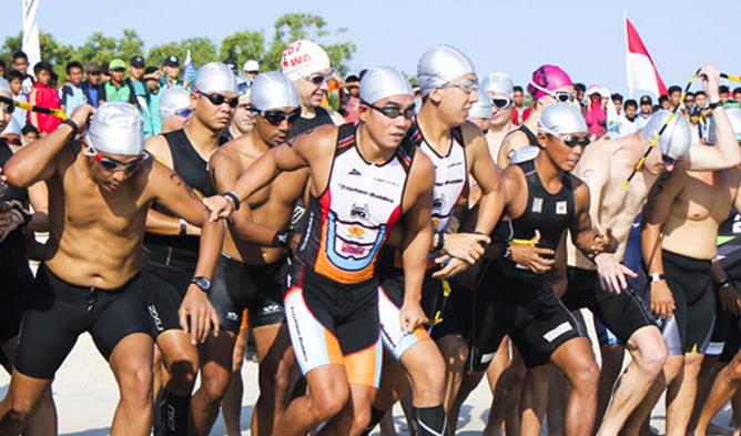 Sungailiat Triathlon 2016 Promosikan Pariwisata Kabupaten Bangka