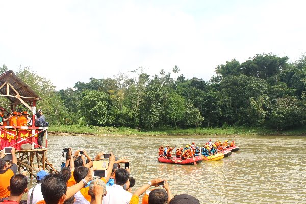 International Musi Triboatton 2016 Resmi Dibuka di Kabupaten Empat Lawang