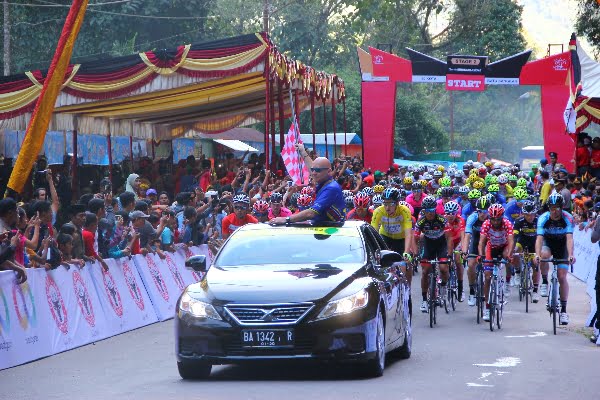 Etape Kedua TdS 2016, Dimulai dari Lembah Harau Berakhir di  Istano Basa Pagaruyung