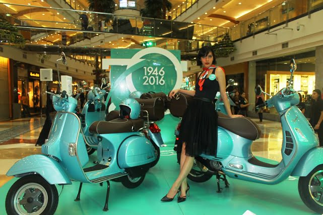 Piaggio Indonesia 70 tahun, Luncurkan Moto Guzzi Seri V9 dan Vespa Settantesim