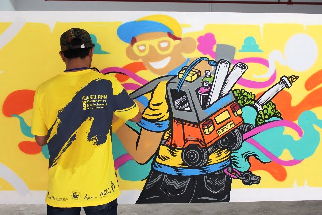 YELLO Hotel Harmoni Jakarta Ajak Seniman Grafiti Internasional Ikut Festival Urban “OFF DA WALL”
