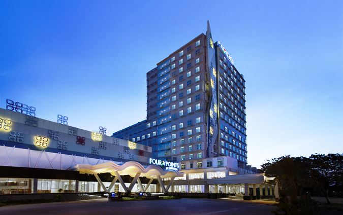 Hotel Four Points Makassar Siapkan Paket Natal dan Tahun Baru