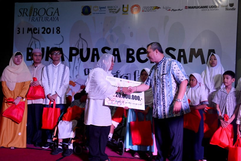 Grup Sriboga Raturaya Berbagi Keceriaan bersama 257 Anak Disabilitas