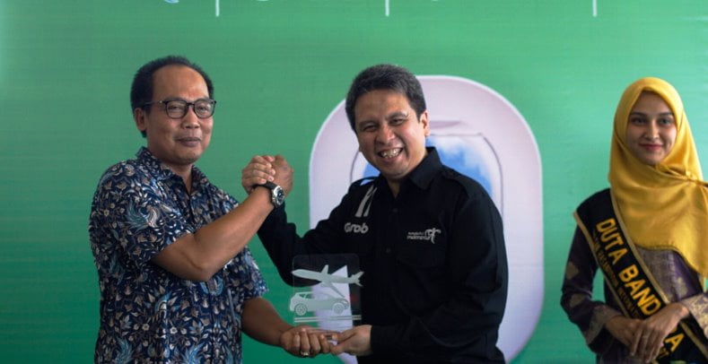 GrabCar Airport Kini Hadir di Bandar Udara Internasional Sultan Hasanuddin