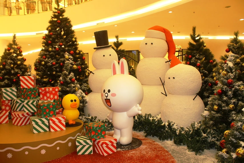 Kemeriahan Akhir Tahun di Senayan City dengan Karakter Line Friends