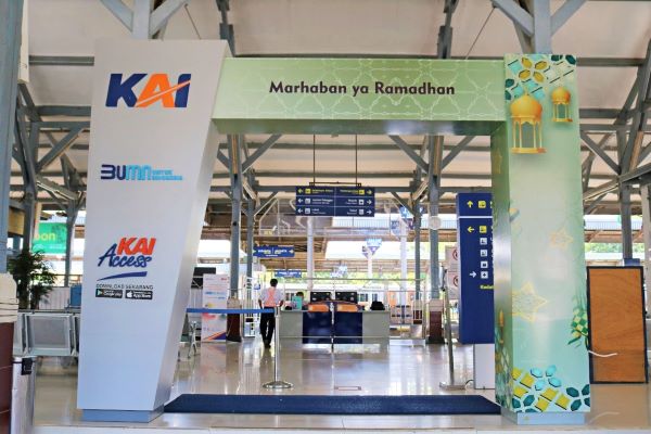 KAI Hadirkan Ornamen Khusus di Kereta Api dan Stasiun Sambut Ramadhan 3 IMG 20210420 WA0017