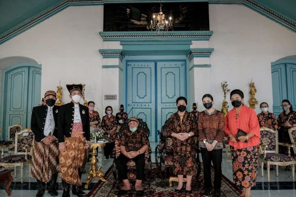 Wamenparekraf Luncurkan ‘Atraksi Budaya Prajurit Solo’ sebagai Ciri dan Atraksi Destinasi Keraton Surakarta