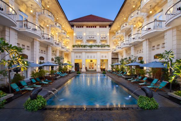 The Phoenix Hotel Yogyakarta Menampilkan Wajah Baru