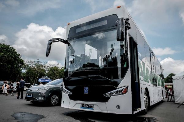 Kendaraan Pariwisata Berbasis Listrik akan digunakan di Borobudur