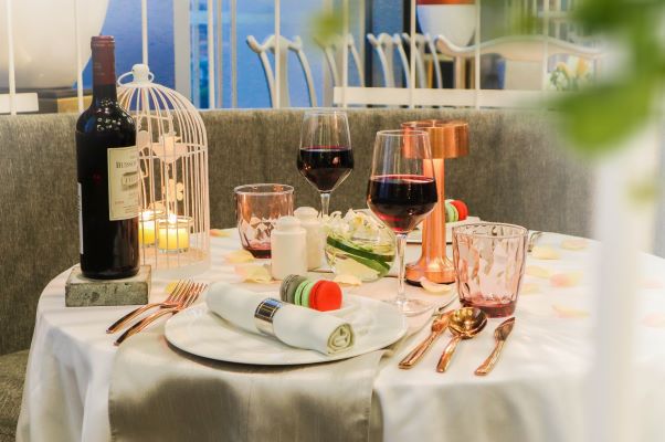 Hotel Vertu Harmoni Jakarta Hadirkan Makan Malam Romantis Saat Valentine