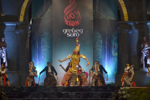 Menparekraf Hadiri Pagelaran Festival Nasional Reog Ponorogo 2023