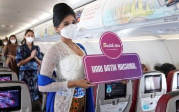 Fashion Show 35ribu Kaki Batik Air Hari Batik