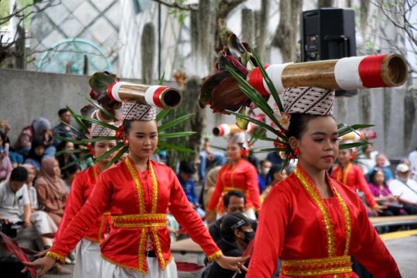Bilah Bakal Selubung Istana Kepresidenan di IKN Telah Tiba di Kalimantan dari Bandung 3 SiaranPers PengirimanBilahIstanaIKN Agust2023 Image 8