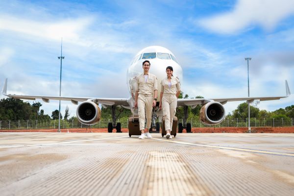 Super Air Jet Terbang Ke Danau Toba dan Kuala Lumpur