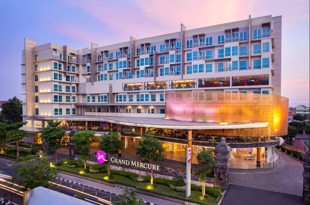 The Phoenix Hotel, Grand Mercure, dan Ibis Yogyakarta Adisucipto turut Meriahkan Malam Pergantian Tahun