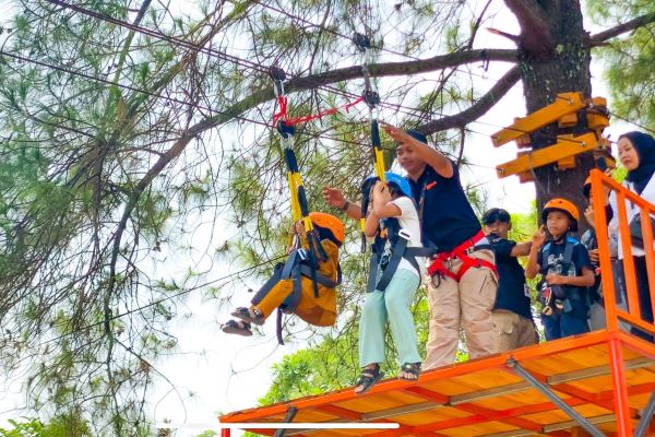 Liburan Akhir Tahun di Taman Rekreasi Rivera Bogor