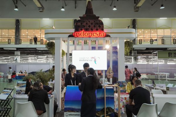 Kemenparekraf  Presentasikan Pariwisata Berkelanjutan Indonesia di  ATF 2024 Laos