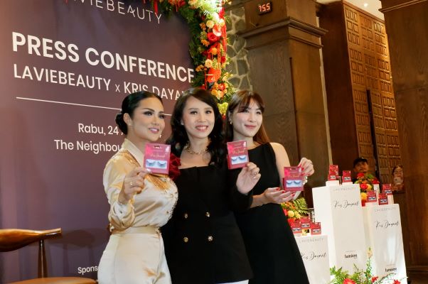 Lavie Beauty dan Kris Dayanti Luncurkan  Bulu Mata Gemmi, Diva dan Universe.