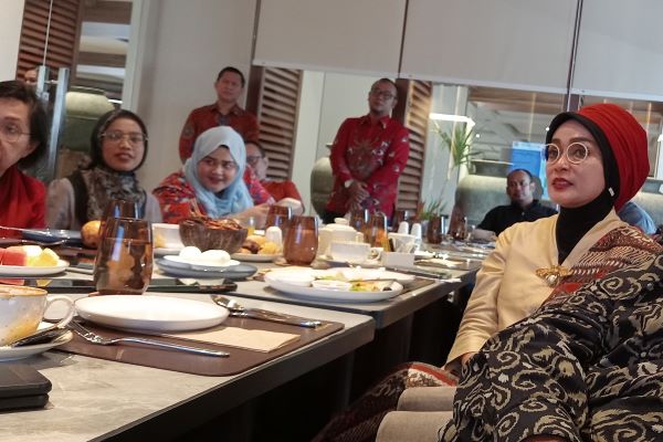 Melihat Arah Pariwisata Indonesia Lima Tahun Ke Depan Lewat Breakfast Power with Nia Niscaya