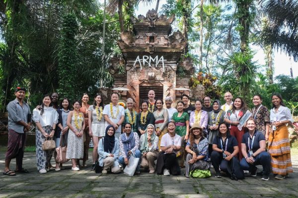 Delegasi The 2nd UN Tourism Regional Conference Diajak Belajar Budaya Bali