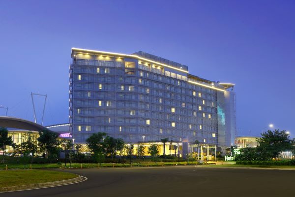 Hotel Santika Premiere ICE BSD City Hadirkan Promo Makan Siang Menu Oriental Sepuasnya