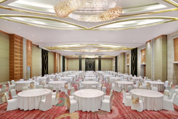 Mengenal Fasilitas Ballroom dan Ruang Pertemuan di Novotel Jakarta Mangga Dua Square 3 01 Meeting Room Betawi
