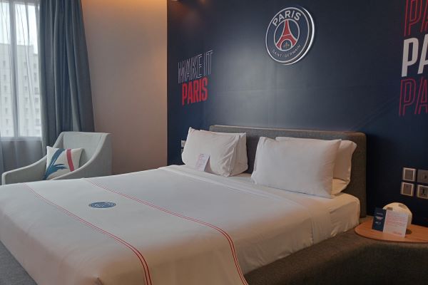 NOVOTEL Cikini Hadirkan Kamar Bertema Legenda Sepak Bola PSG, Javier Pastore
