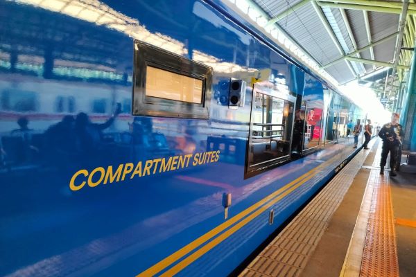 Nikmati Kenyamanan Mudik di  KA Anjasmoro Suites Class Compartment.