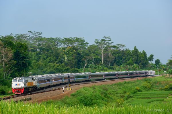 KAI Hadirkan Water Station di 40 Stasiun, Dorong Gaya Hidup Ramah Lingkungan