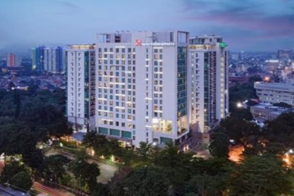 Rayakan  Halal Bihalal Di Swiss-Belresidences Kalibata