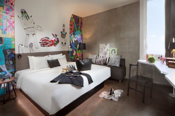 THE CHECK-IN CHILL, MENGINAP SANTAI DI ARTOTEL THAMRIN JAKARTA