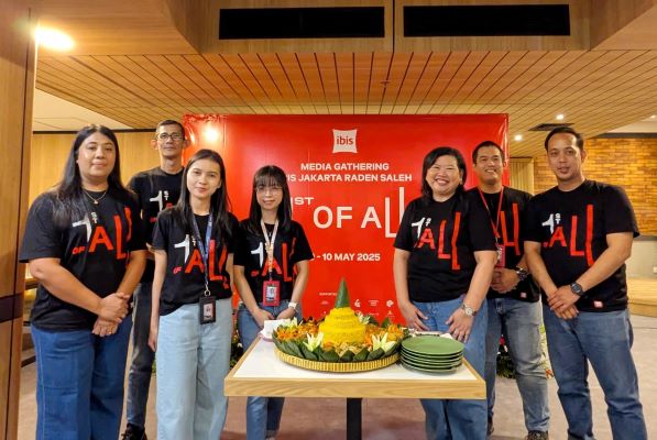 IBIS JAKARTA RADEN SALEH RAYAKAN PERJALANAN SATU TAHUN 3 Perayaan HUT ke 1 ibis Jakarta Raden Saleh