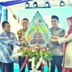 pameran kain tradisional