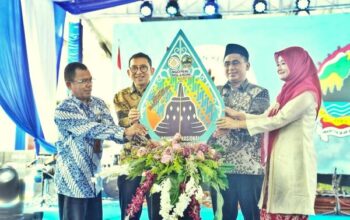 pameran kain tradisional