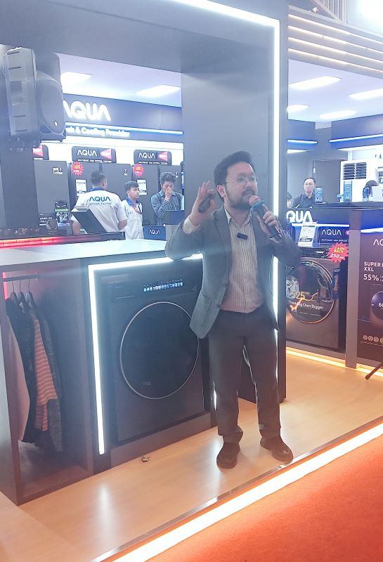 AQUA Elektronic Luncurkan Mesin Cuci Front Load New Color AI di PRJ 2025 3 1 1