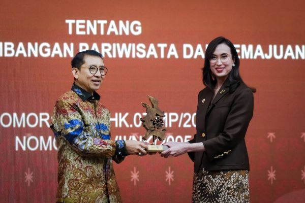 Kolaborasi Kementerian Pariwisata dan Kementerian Kebudayaan  Angkat Budaya sebagai Daya Tarik Pariwisata