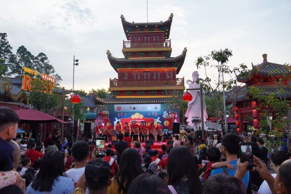 OLD SHANGHAI KELAPA GADING HADIRKAN “SHANGHAI MOONCAKE FESTIVAL” KE-4