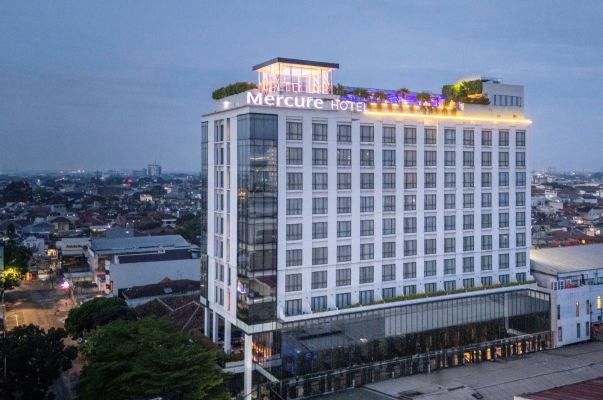 Teror Malam Halloween di Mercure Bandung City Centre
