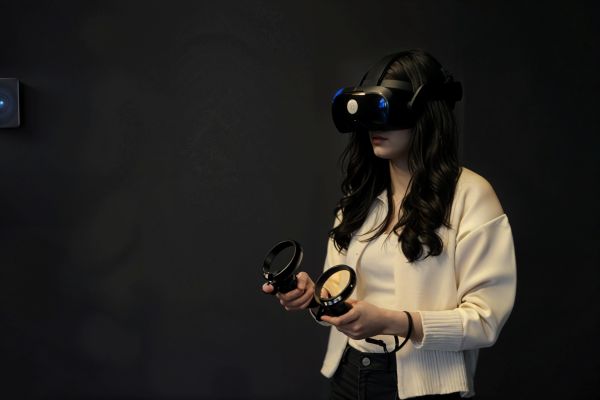 ASTON PRIORITY SIMATUPANG GANDENG REPUBLIC OF VIRTUAL REALITY RAMAIKAN PERAYAAN TAHUN BARU 3 VR Game 2