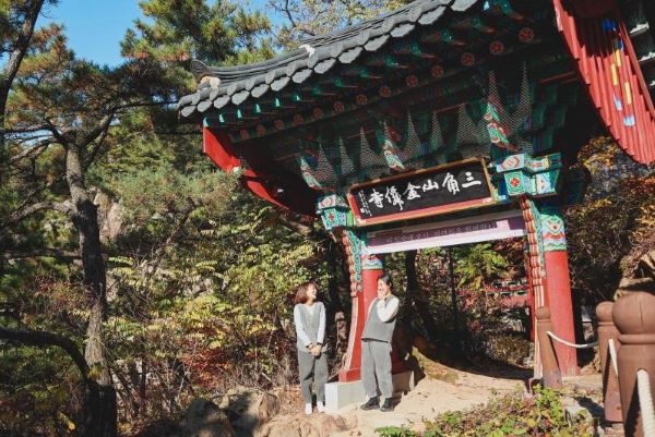 Kolaborasi Korea Tourism Organization dan Buttonscarves, Promosikan Wisata Ramah Muslim di Korea 4 Templestay