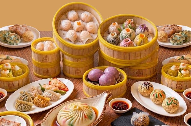 NIKMATI ALL YOU CAN EAT DI VIVERE HOTEL ARTOTEL CURATED SEPANJANG HARI 4 dimsum 1