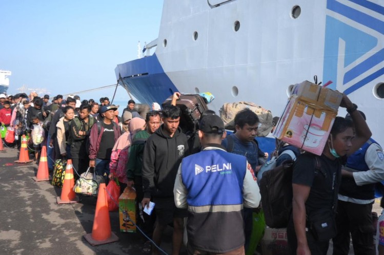 Program Tiket Diskon Kapal PELNI Catatkan Antusiasme Masyarakat 3 kapal pelni2