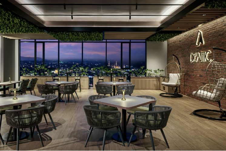 ARTOTEL Living World Kota Wisata – Cibubur Hadirkan Pengalaman Bersantap BBQ di  Rooftop